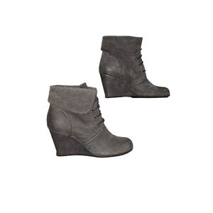 Tesori Women's Gray Ankle Boot Size 9.5